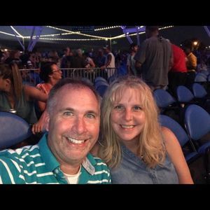 Meet your Posher, Connie